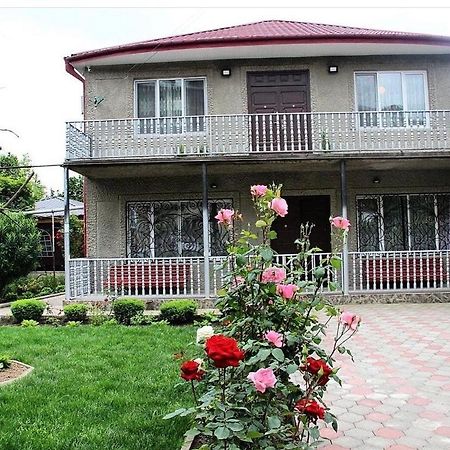 Hotel Oniks Kutaisi Dış mekan fotoğraf