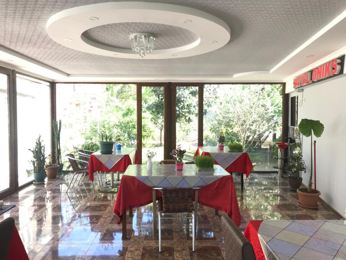 Hotel Oniks Kutaisi Dış mekan fotoğraf