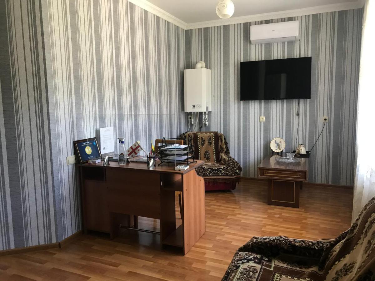 Hotel Oniks Kutaisi Dış mekan fotoğraf