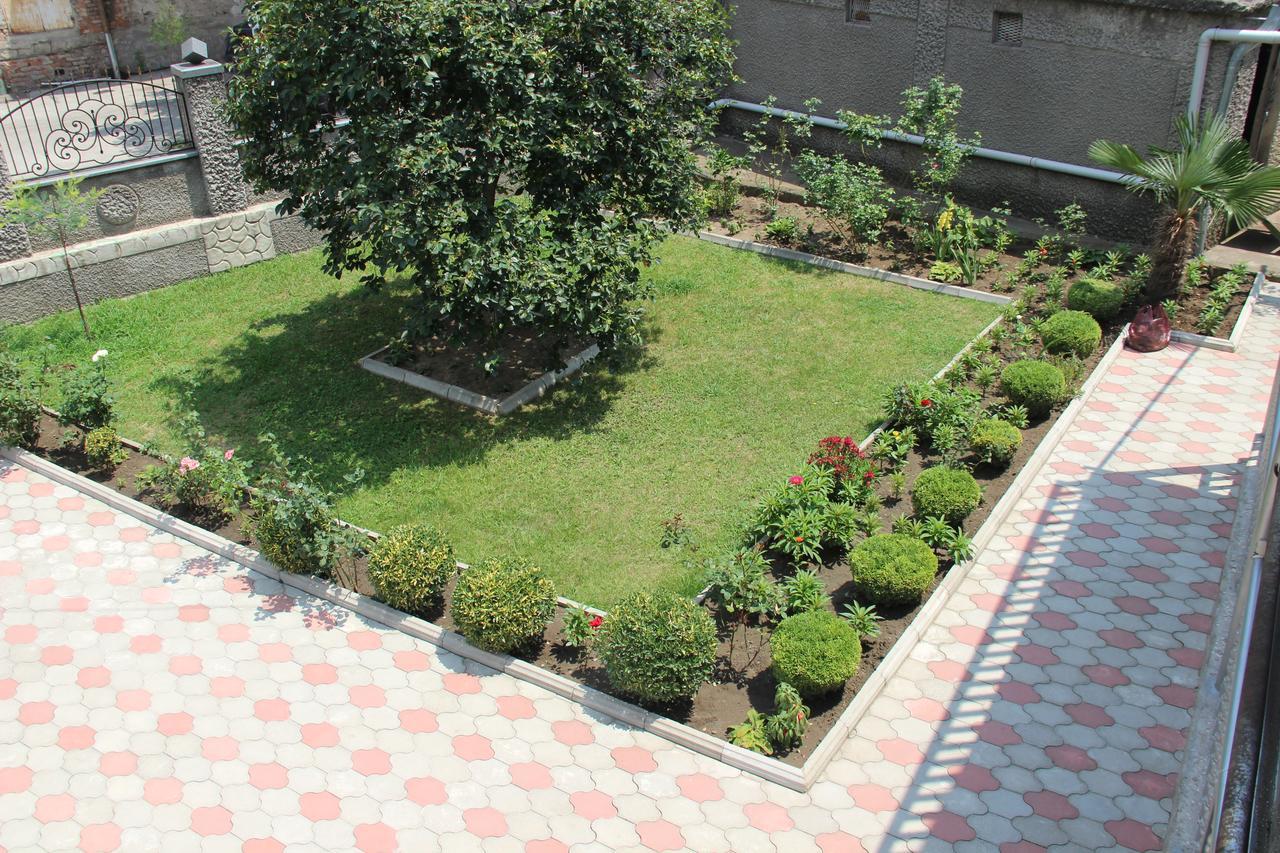 Hotel Oniks Kutaisi Dış mekan fotoğraf